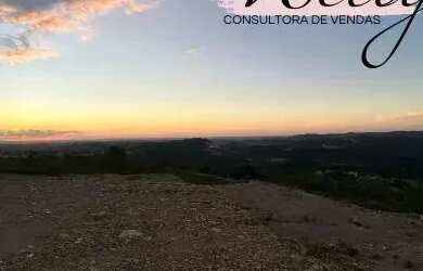 Imagem: O terreno possui 500m² de Área e está localizado em Alumínio