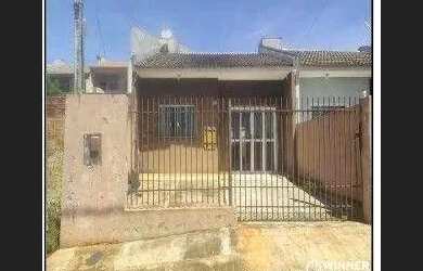 Imagem: A casa possui 2 Dormitórios, 1 Banheiro e 55m² de Área e