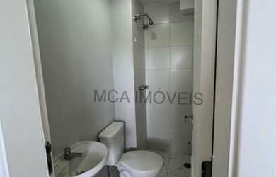 Imagem 9: Apartamento para aluguel e venda possui 210 metros quadrados