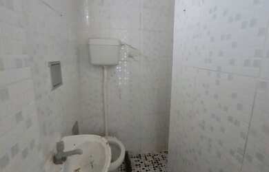 Imagem 6: Casa 2/4 Barbalho. 80m² de Área, 2 Banheirose2 Dormitórios