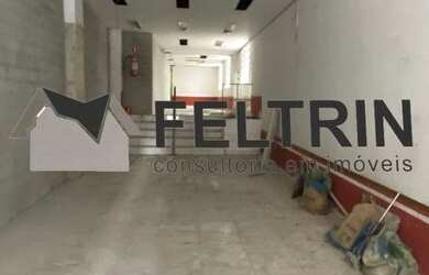 Imagem: O depósito possui 230m² de Área e está localizado em Centro