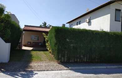 Imagem: A casa em condomínio possui 3 Dormitórios, 3 Banheiros, 2