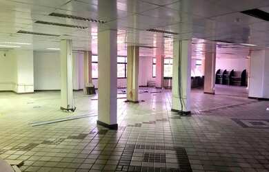 Imagem 4: Loja/Box para aluguel até 900 metros quadrados na Boca do Rio