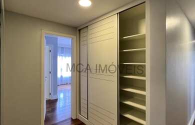 Imagem 15: Apartamento para aluguel e venda possui 210 metros quadrados