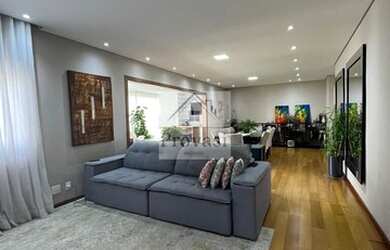 Imagem: O apartamento possui 3 Dormitórios, 3 Banheiros, 2 Vagas na