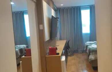 Imagem: O apartamento possui 1 Dormitório, 1 Banheiro, 1 Vaga na garagem