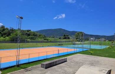 Imagem: A casa em condomínio possui 2 Dormitórios, 2 Banheiros, 1
