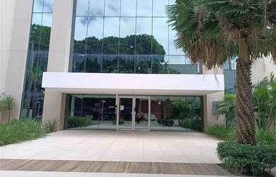 Imagem: O apartamento possui 2 Dormitórios, 2 Banheiros, 2 Vagas na