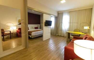 Imagem: O studio possui 2 Dormitórios, 1 Banheiro, 1 Vaga na garagem