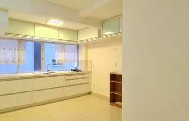 Imagem 9: Apartamento para venda tem 135 metros quadrados com 3 quartos em Centro...