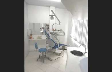 Imagem: O depósito possui 100m² de Área e está localizado em Centro