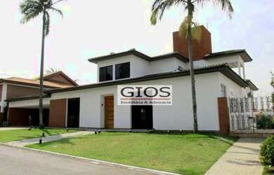 Imagem: A casa possui 4 Dormitórios, 5 Banheiros, 620m² de Área e