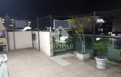 Imagem: O apartamento na cobertura possui 3 Dormitórios, 2 Banheiros