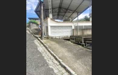 Imagem 8: Vendo casa com terreno em área comercial Jardim Califórnia-Nova Friburgo/RJ