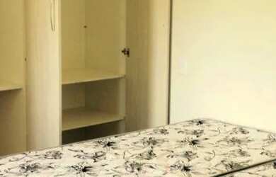 Imagem: O studio possui 1 Dormitório, 1 Banheiro, 1 Vaga na garagem