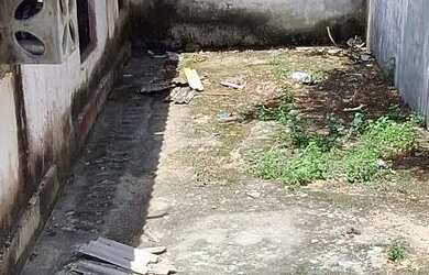 Imagem 2: Venda Casa Manoa. Varanda, 10m² de Área, 1 Banheiroe3 Dormitórios