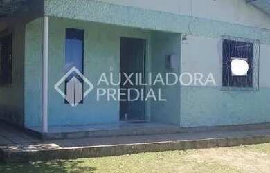 Imagem 3: Terreno de 520 m² arborizado com casa de alvenaria de 2 dormitórios...