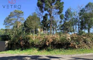 Imagem: O terreno possui 544m² de Área e está localizado em Gramado