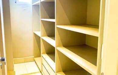 Imagem 5: Apartamento Marista. Ar-condicionado, 200m² de Área, 2 Vagas na garageme3...