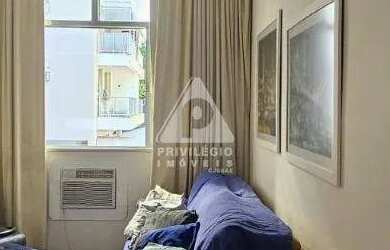 Imagem: O apartamento possui 1 Dormitório, 1 Banheiro, 51m² de Área