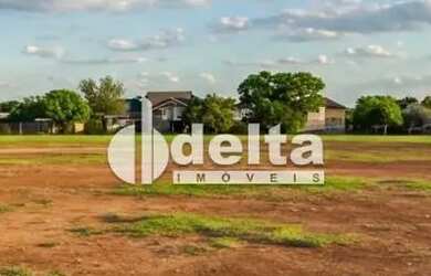 Imagem: O terreno possui 283m² de Área e está localizado em Tibery