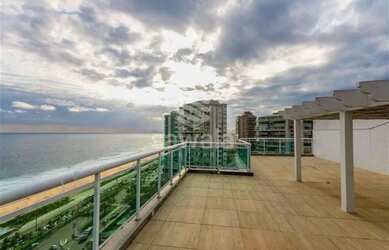 Imagem: Cobertura Triplex à venda com 369,00m² e 4 quartos em Barra