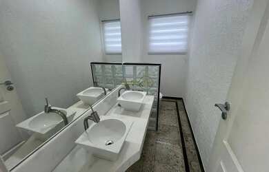 Imagem 7: Sobrado para venda e locação Condomínio Aldeia da Jureia Porteira fechada