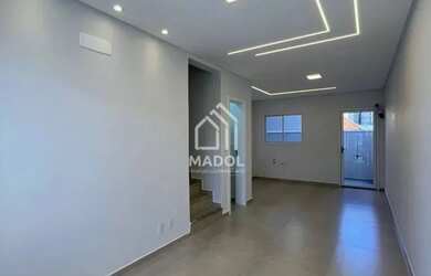 Imagem 2: Sobrado à Venda no Bairro Órfãs, com 3 quartos (1suíte), 2 vagas