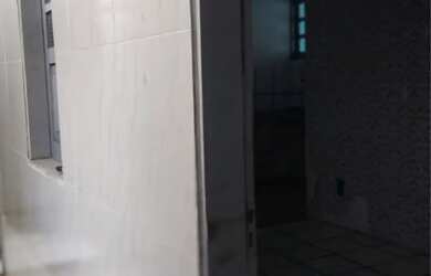 Imagem: A casa possui 2 Dormitórios, 1 Banheiro, 60m² de Área e