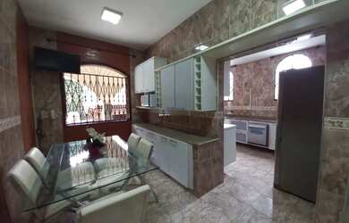 Imagem 16: Magnifica casa em condomínio fechado com 4 quartos 3 suítes, piscinão...