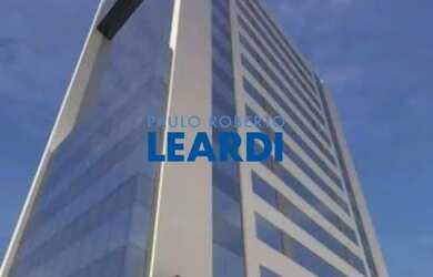 Imagem: O depósito possui 5 Vagas na garagem, 251m² de Área e está