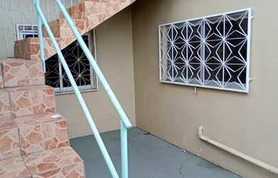 Imagem 15: Casa. Piscina, Churrasqueira, Ar-condicionadoe1 Vaga na garagem