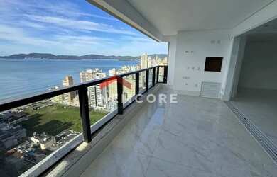 Imagem: O apartamento possui 4 Dormitórios, 5 Banheiros, 3 Vagas na