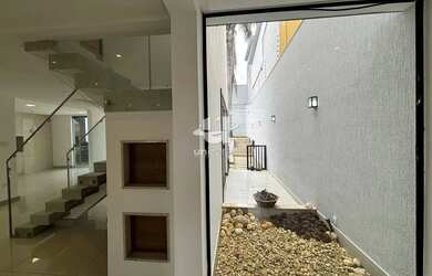 Imagem 5: Casa com piscina para Locação no bairro Aeroporto