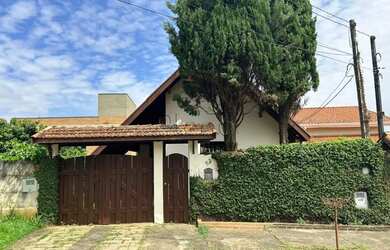 Imagem: A casa possui 2 Dormitórios, 2 Banheiros, 147m² de Área