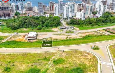 Imagem: O terreno possui 12m² de Área, Imóvel novo e está localizado