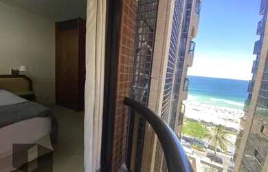 Imagem: O studio possui 2 Dormitórios, 2 Banheiros, 85m² de Área