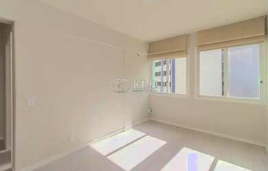 Imagem: O apartamento possui 1 Dormitório, 1 Banheiro, 50m² de Área