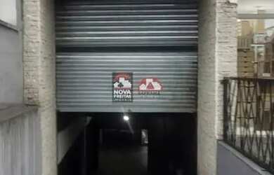 Imagem: O depósito possui 240m² de Área e está localizado em Jardim