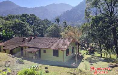 Imagem: A chácara está localizado em Lumiar, Nova Friburgo à venda