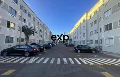 Imagem: O apartamento possui 2 Dormitórios, 1 Banheiro, 1 Vaga na garagem