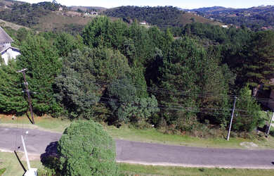 Imagem: O terreno possui 2.800m² de Área e está localizado em Campos