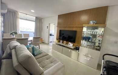 Imagem: O apartamento possui 2 Dormitórios, 2 Banheiros, 1 Vaga na