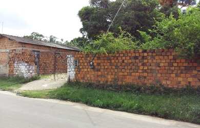 Imagem: O terreno possui 1.800m² de Área e está localizado em Turu