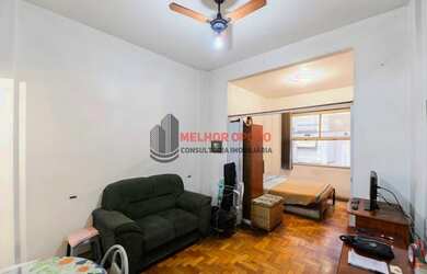 Imagem: A kitnet possui 1 Dormitório, 1 Banheiro, 35m² de Área e