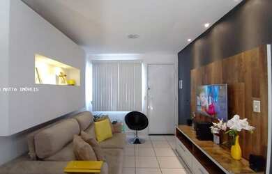 Imagem: A casa possui 3 Dormitórios, 1 Banheiro, 1 Vaga na garagem