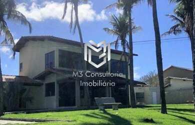 Imagem: A casa possui 4 Dormitórios, 5 Banheiros, 2 Vagas na garagem