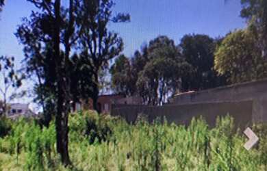 Imagem 4: Terreno borda do campo