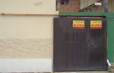 Imagem: A casa possui 2 Dormitórios, 1 Banheiro, 60m² de Área, Imóvel