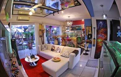 Imagem: A casa em condomínio possui 2 Dormitórios, 2 Banheiros, 2